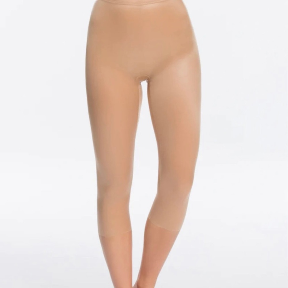 Spanx skinny britches capri ultra sheer size XS